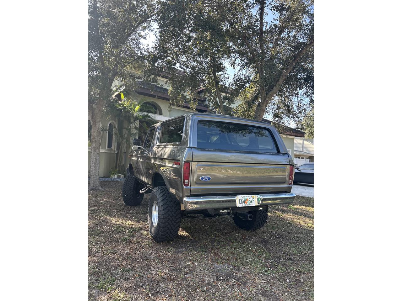 Ford-Bronco-1979-Grey-Black-4