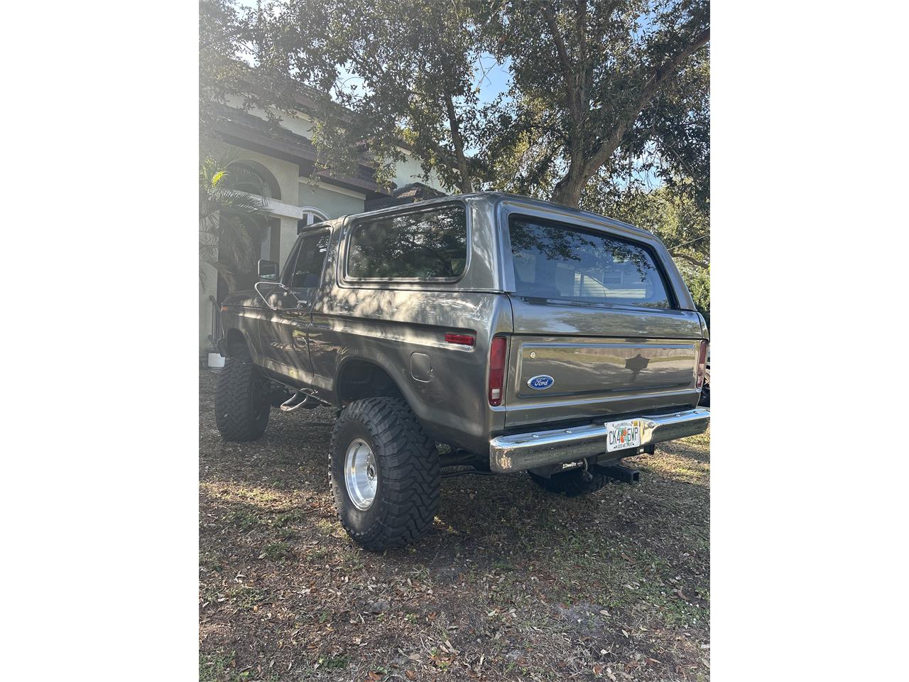 Ford-Bronco-1979-Grey-Black-5