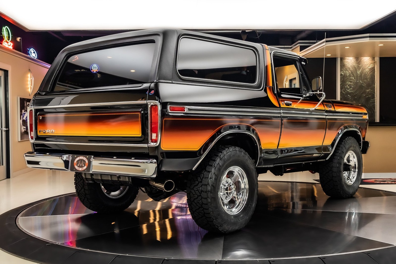 Ford-Bronco-1979-SUV-11