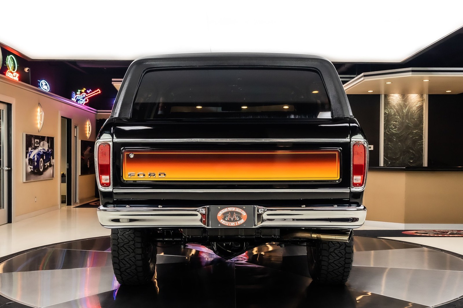 Ford-Bronco-1979-SUV-13