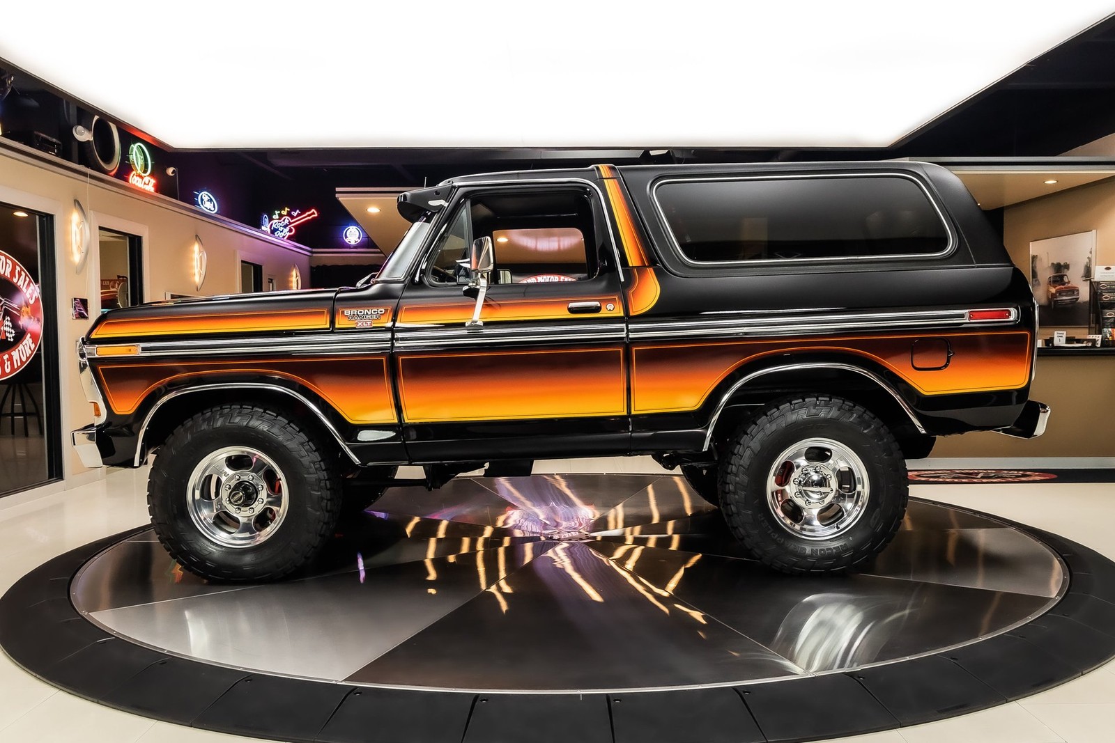 Ford-Bronco-1979-SUV-17