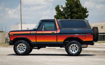 Ford-Bronco-1979-SUV-19