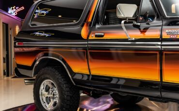 Ford-Bronco-1979-SUV-21