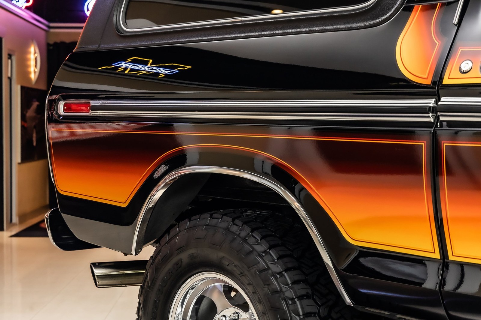 Ford-Bronco-1979-SUV-22