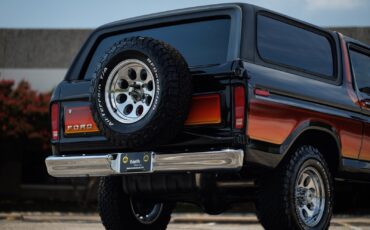 Ford-Bronco-1979-SUV-25