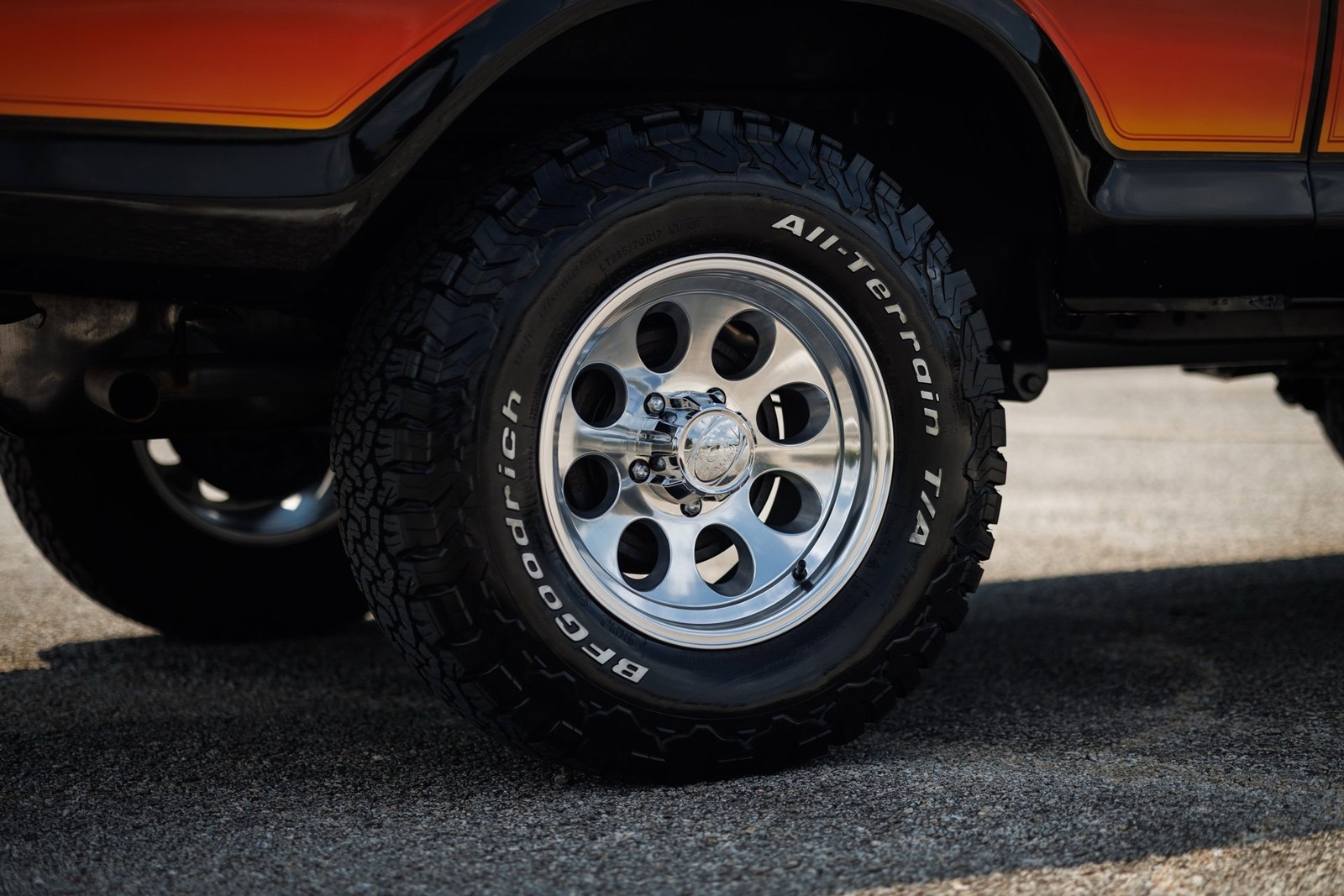 Ford-Bronco-1979-SUV-26