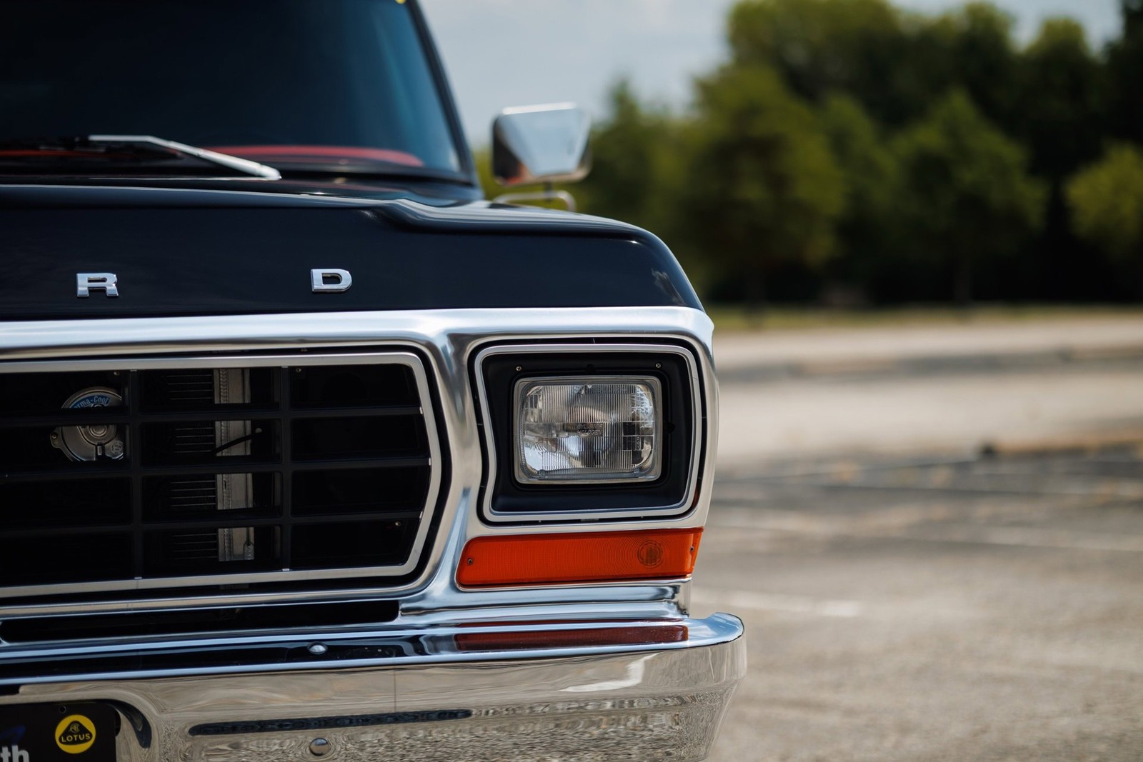 Ford-Bronco-1979-SUV-30