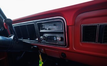 Ford-Bronco-1979-SUV-38