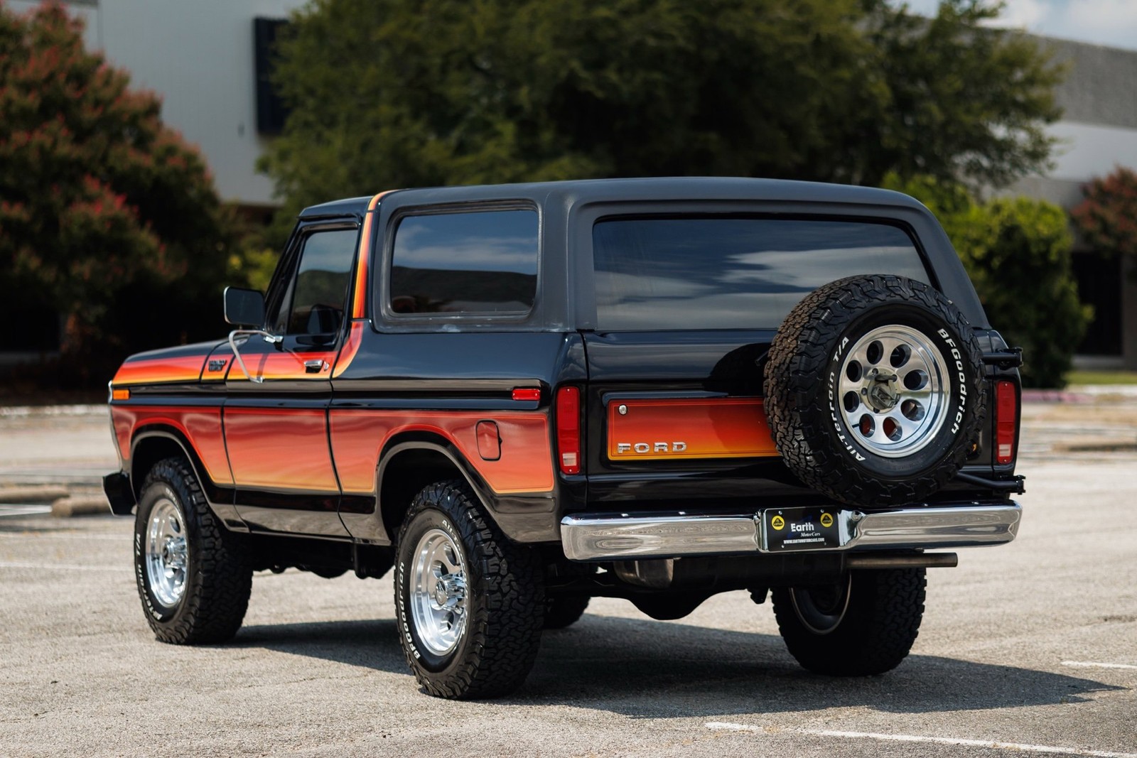 Ford-Bronco-1979-SUV-6