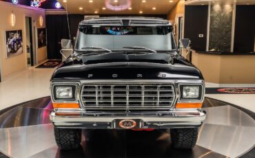 Ford-Bronco-1979-SUV-7