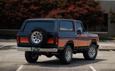 Ford-Bronco-1979-SUV-9