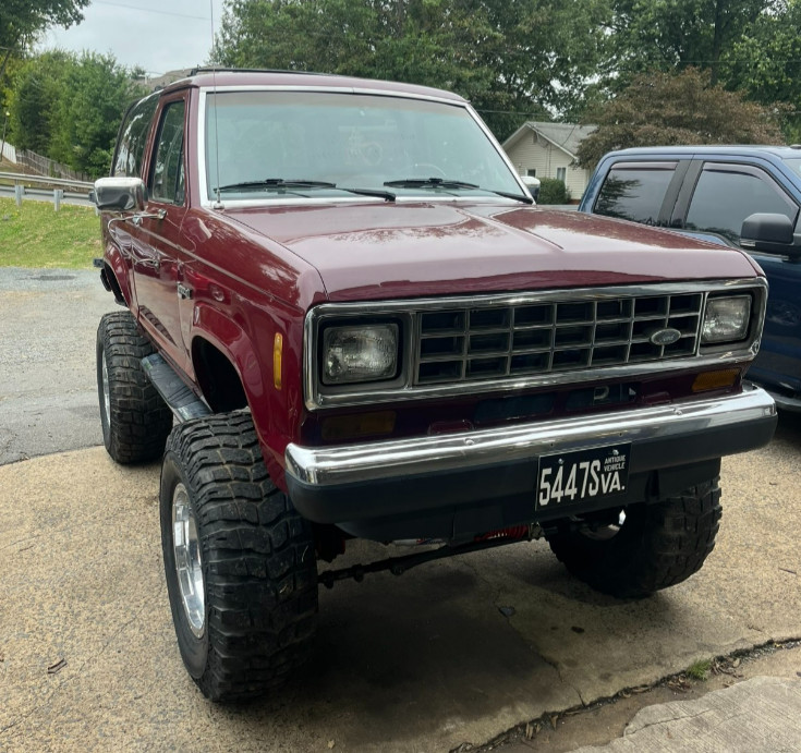 Ford-Bronco-1988-SUV-13