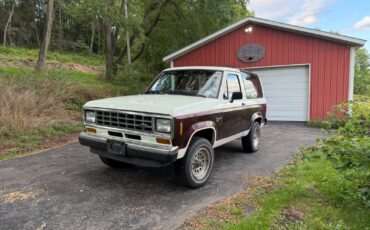 Ford-Bronco-1988-SUV-5