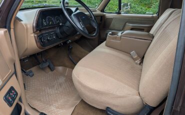 Ford-Bronco-1989-SUV-10