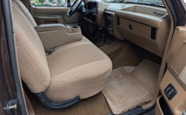 Ford-Bronco-1989-SUV-11