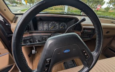 Ford-Bronco-1989-SUV-13