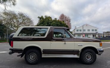 Ford-Bronco-1989-SUV-2