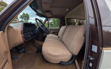 Ford-Bronco-1989-SUV-8