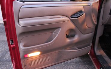 Ford-Bronco-1994-SUV-18