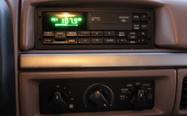 Ford-Bronco-1994-SUV-26