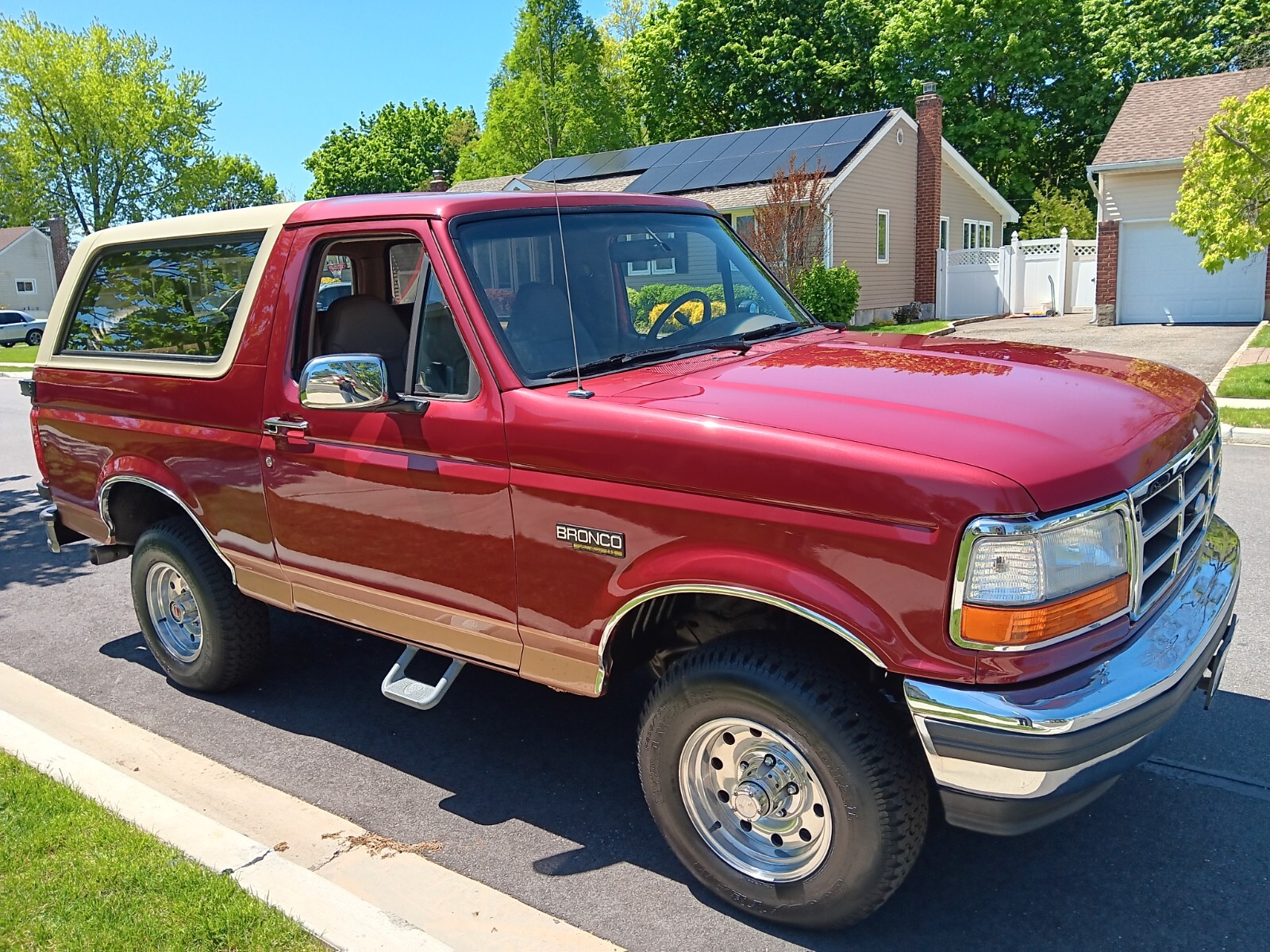 Ford-Bronco-1994-SUV-4