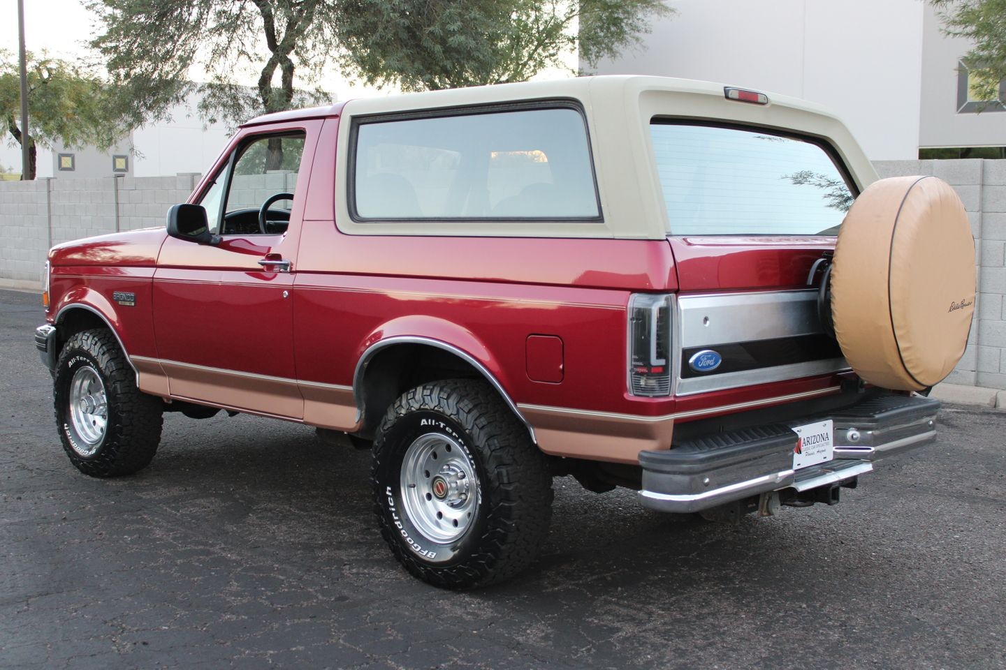 Ford-Bronco-1994-SUV-5