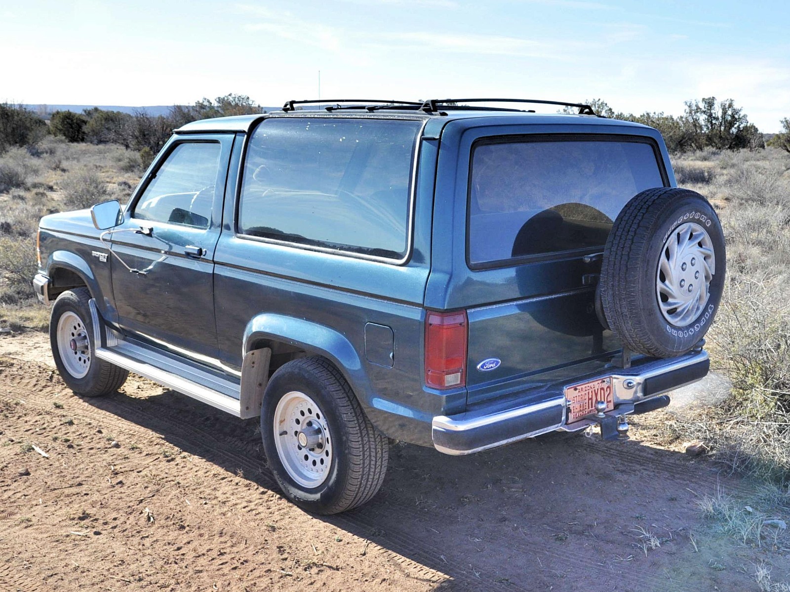 Ford-Bronco-II-1989-SUV-3