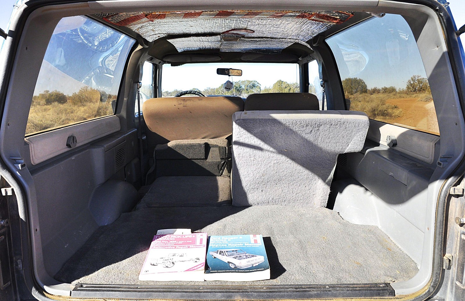 Ford-Bronco-II-1989-SUV-7