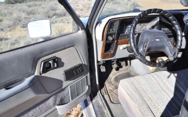 Ford-Bronco-II-1989-SUV-8