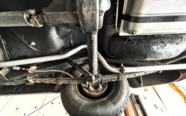 Ford-Business-Coupe-1949-2-Door-23