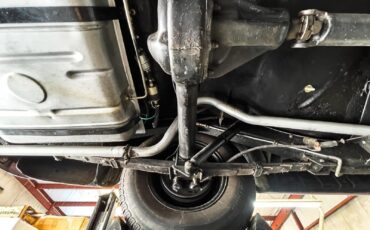 Ford-Business-Coupe-1949-2-Door-24