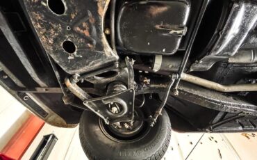 Ford-Business-Coupe-1949-2-Door-28