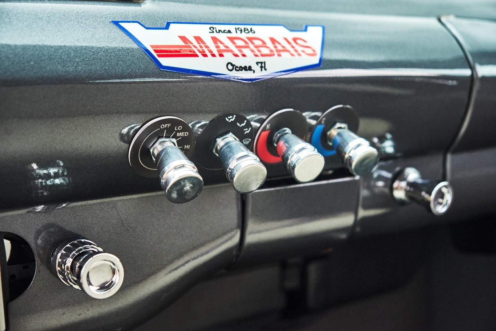 Ford-Business-Coupe-1949-2-Door-36