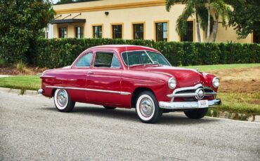 Ford-Business-Coupe-1949-2-Door-8