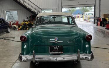 Ford-CRESTLINE-1953-3