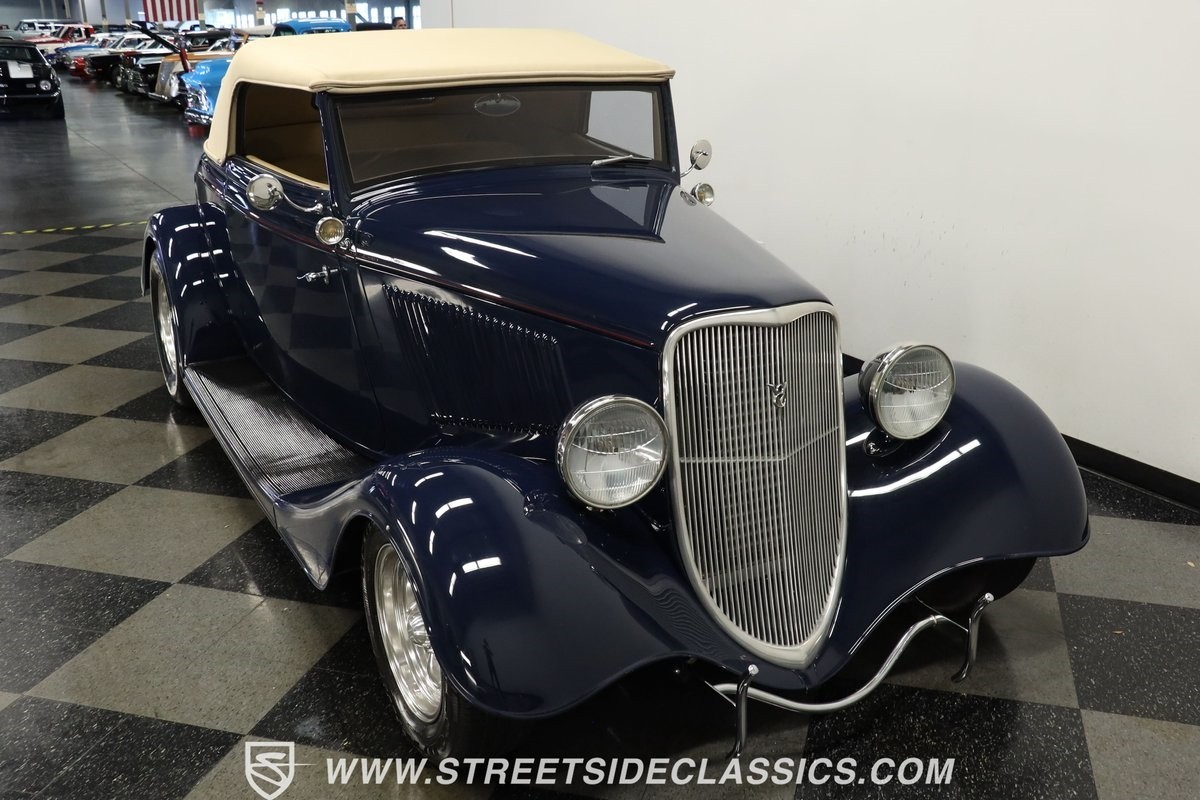 Ford-Cabriolet-1933-Convertible-14