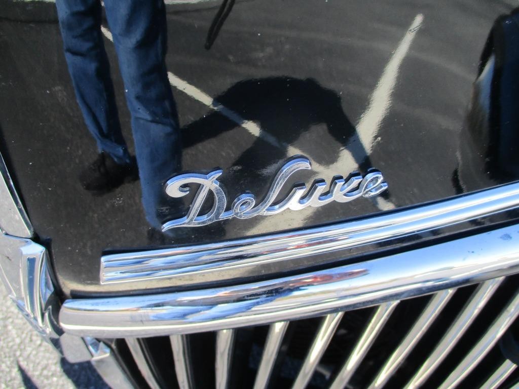 Ford-Cabriolet-Deluxe-Street-Rod-LS1-resto-mod-drivetrain-1939-11