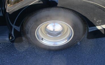 Ford-Cabriolet-Deluxe-Street-Rod-LS1-resto-mod-drivetrain-1939-13