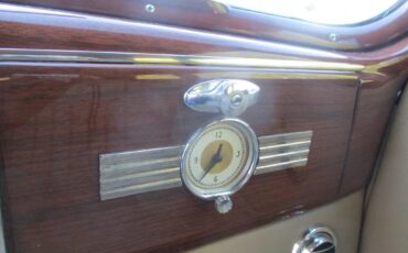 Ford-Cabriolet-Deluxe-Street-Rod-LS1-resto-mod-drivetrain-1939-39