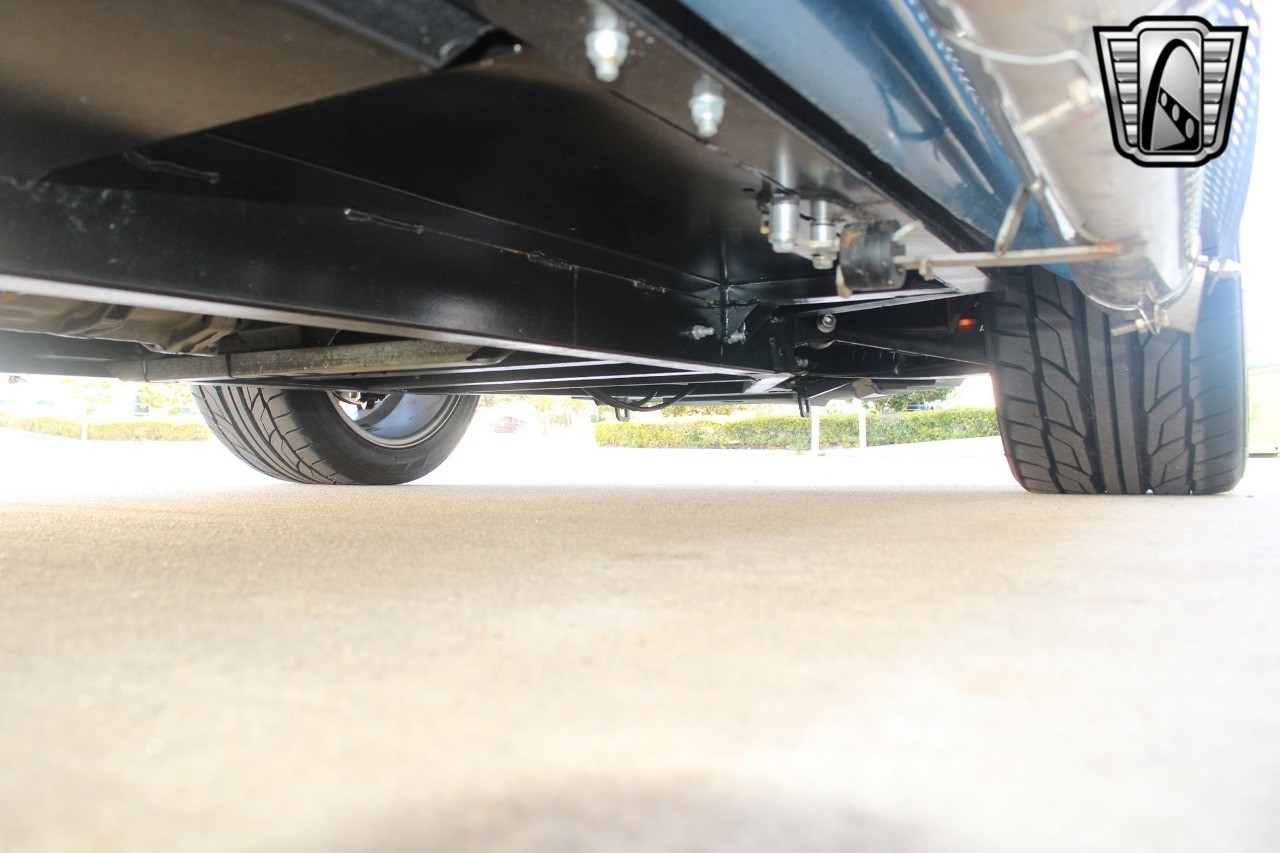 Ford-Cobra-1965-coupe-14