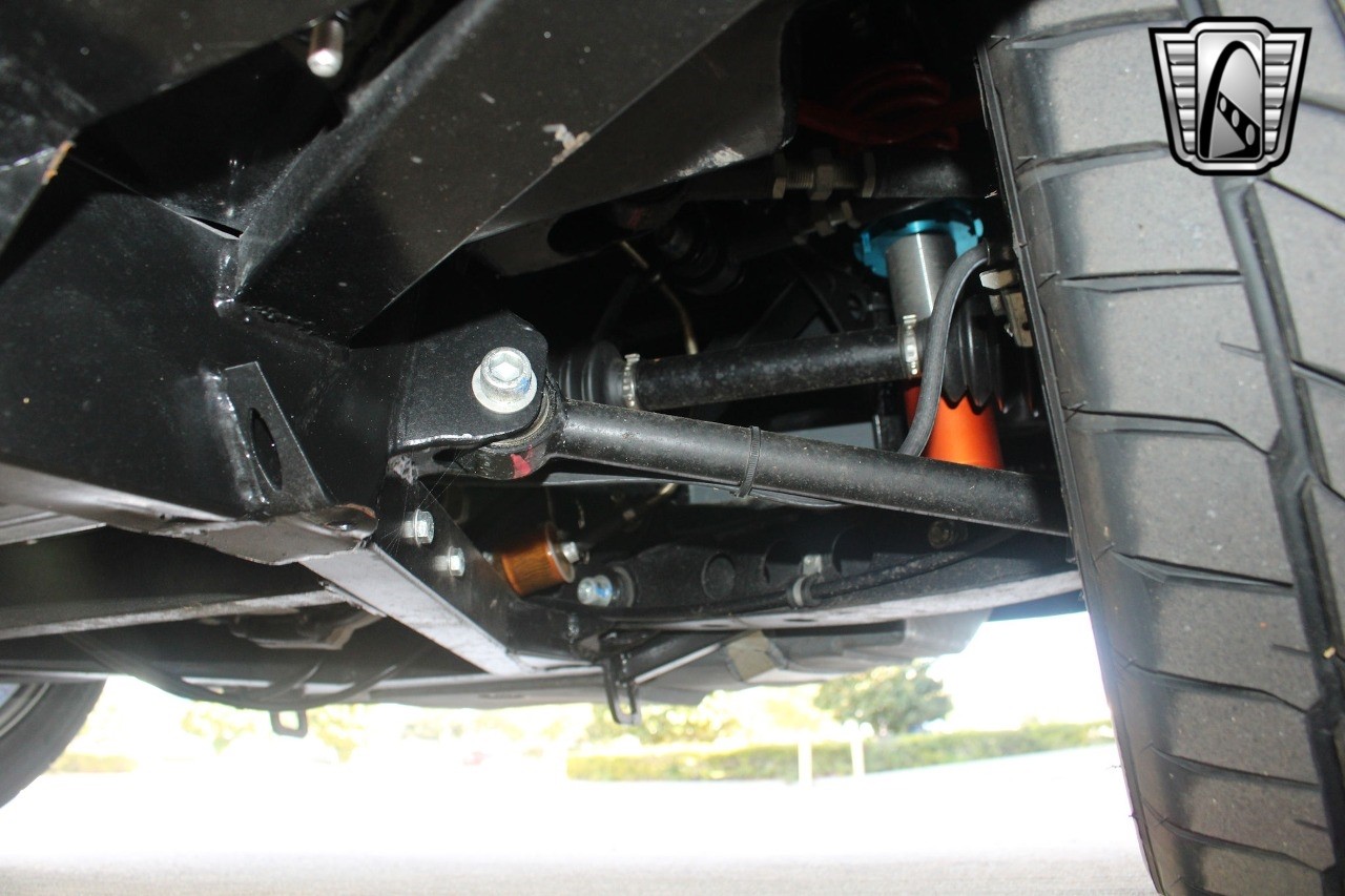 Ford-Cobra-1965-coupe-16