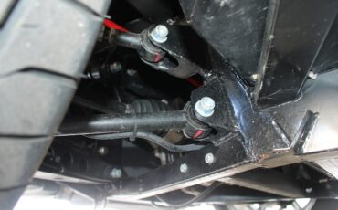 Ford-Cobra-1965-coupe-17