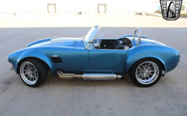 Ford-Cobra-1965-coupe-3