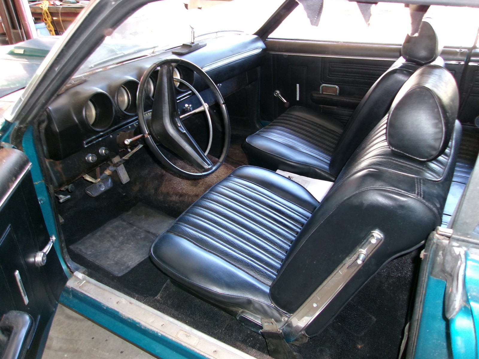 Ford-Cobra-1969-Fastback-8