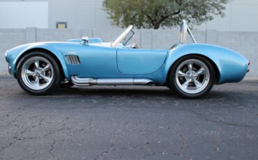 Ford-Cobra-Replica-1965-Convertible-10