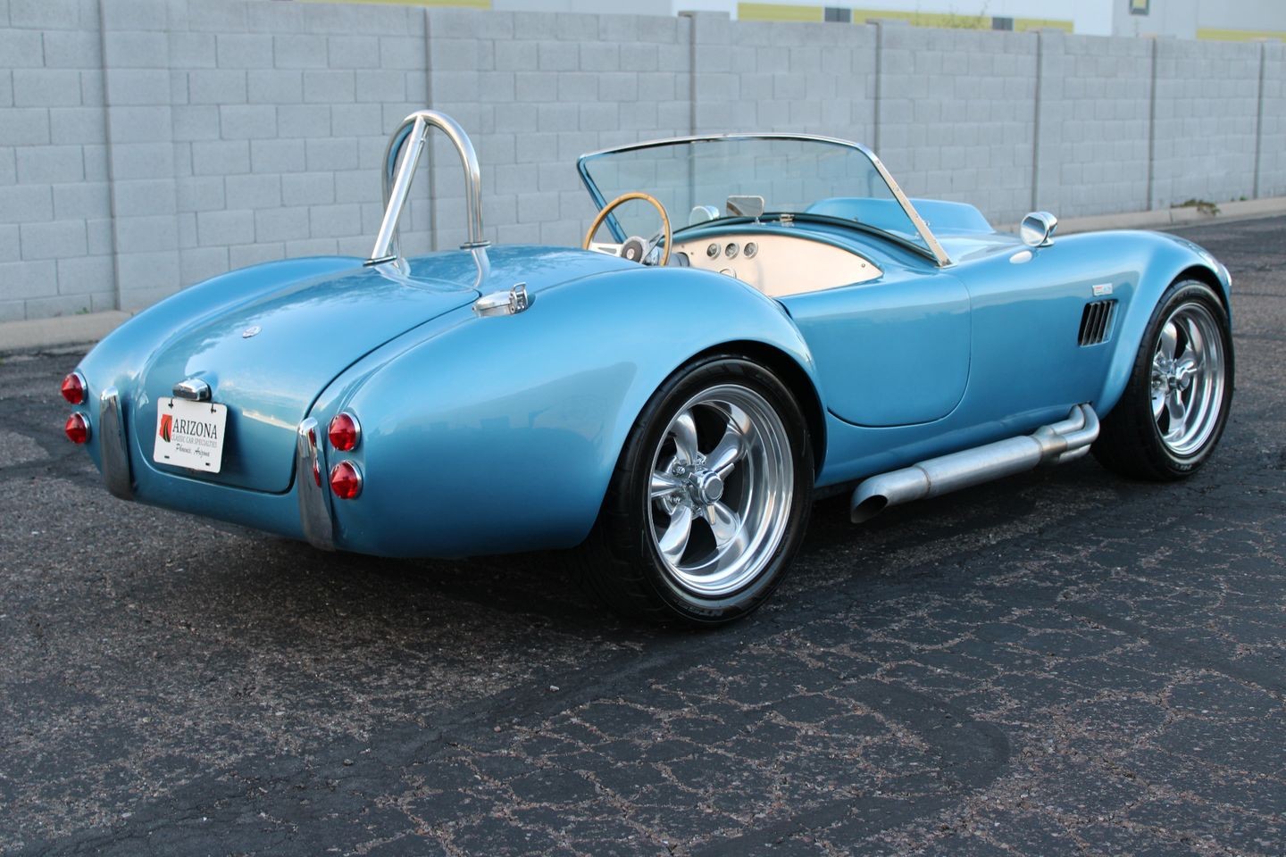 Ford-Cobra-Replica-1965-Convertible-3