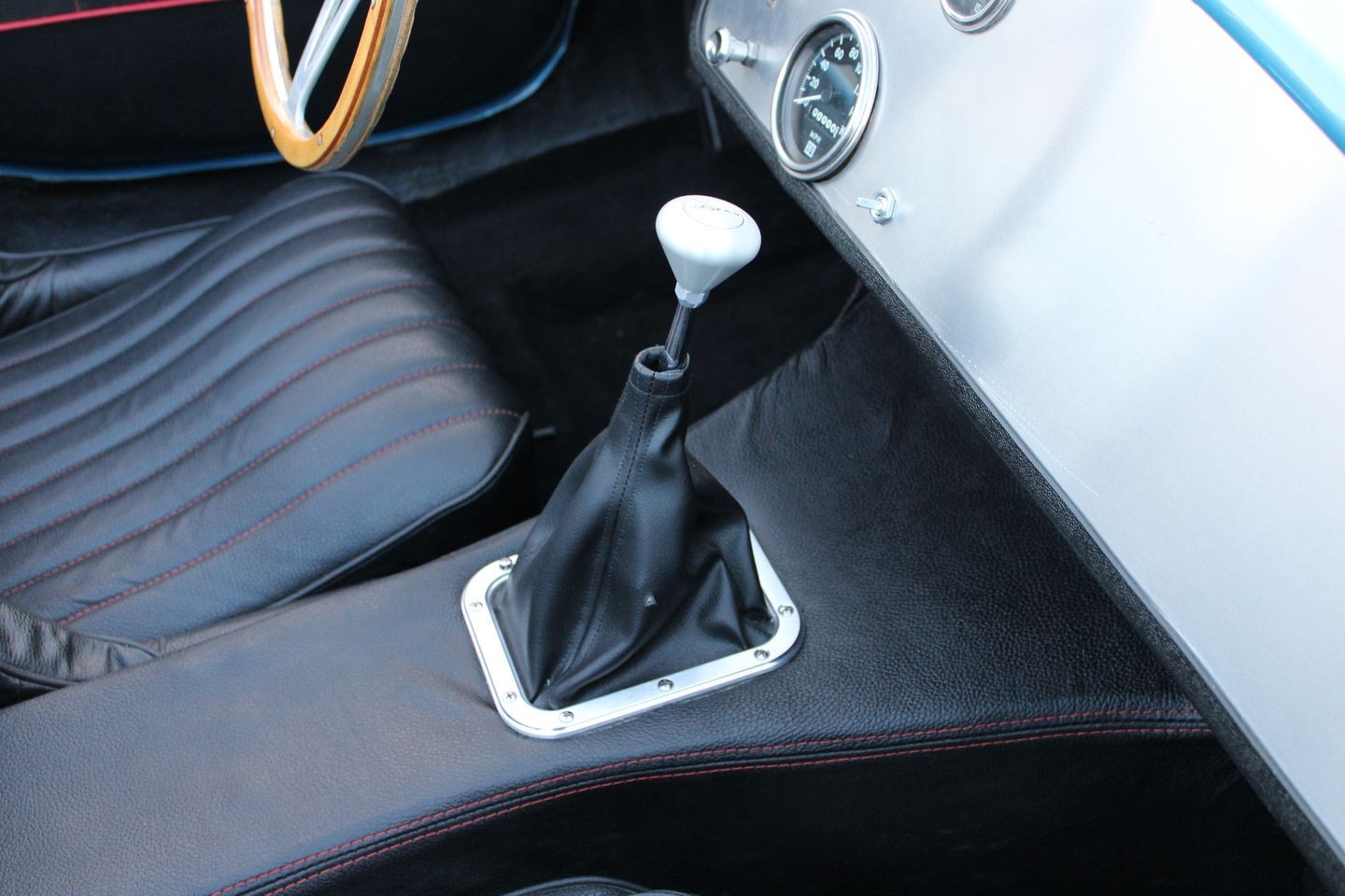 Ford-Cobra-Replica-1965-Convertible-39