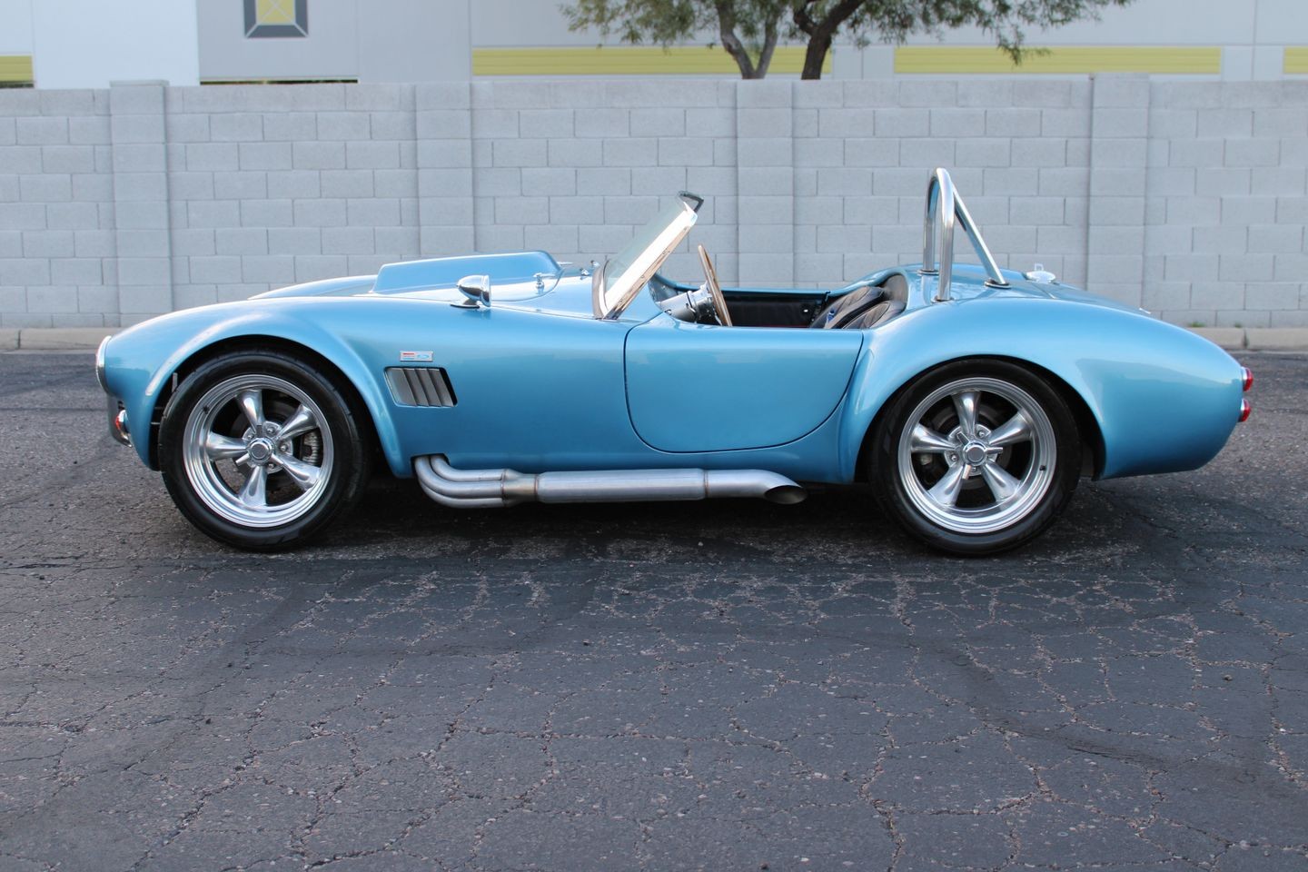 Ford-Cobra-Replica-1965-Convertible-8