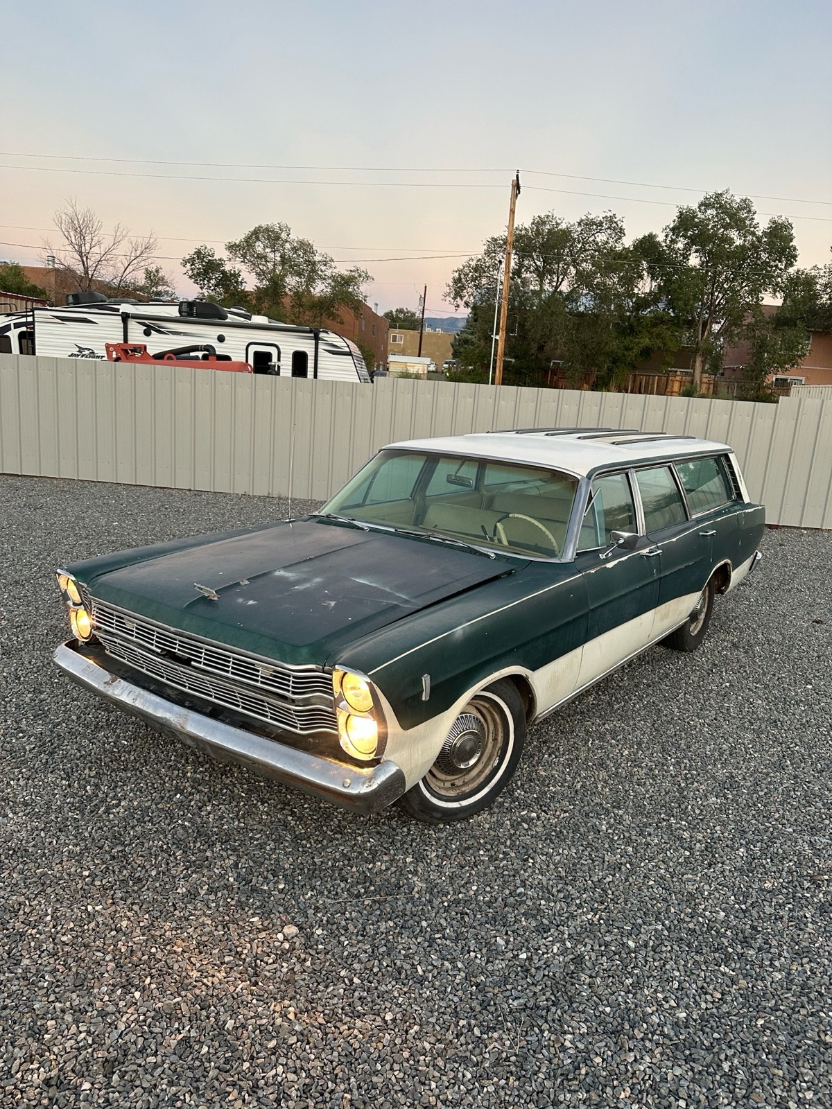 Ford-Country-1966-Sedan-27