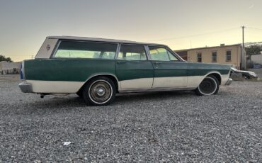 Ford-Country-1966-Sedan-4